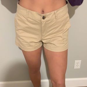 Super cute beige shorts